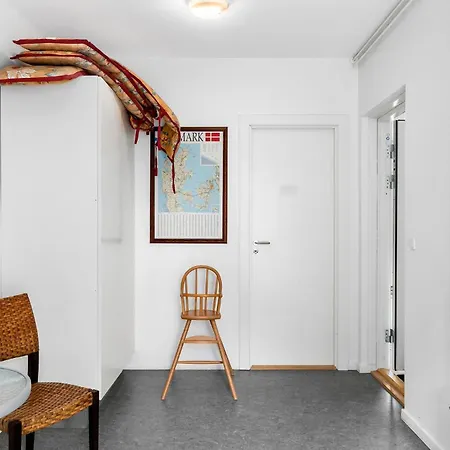 2 Bedroom Beautiful In Dannemare