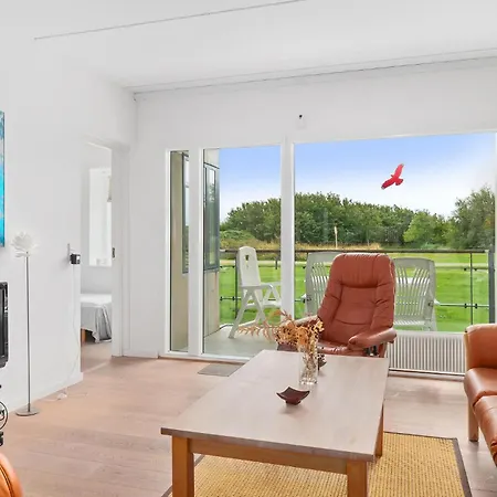 Holiday home 2 Bedroom Beautiful In