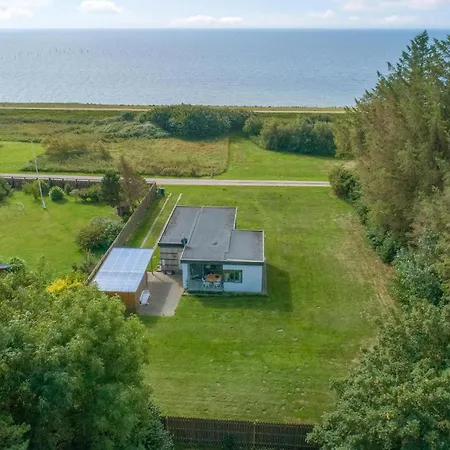 2 Bedroom Beautiful In